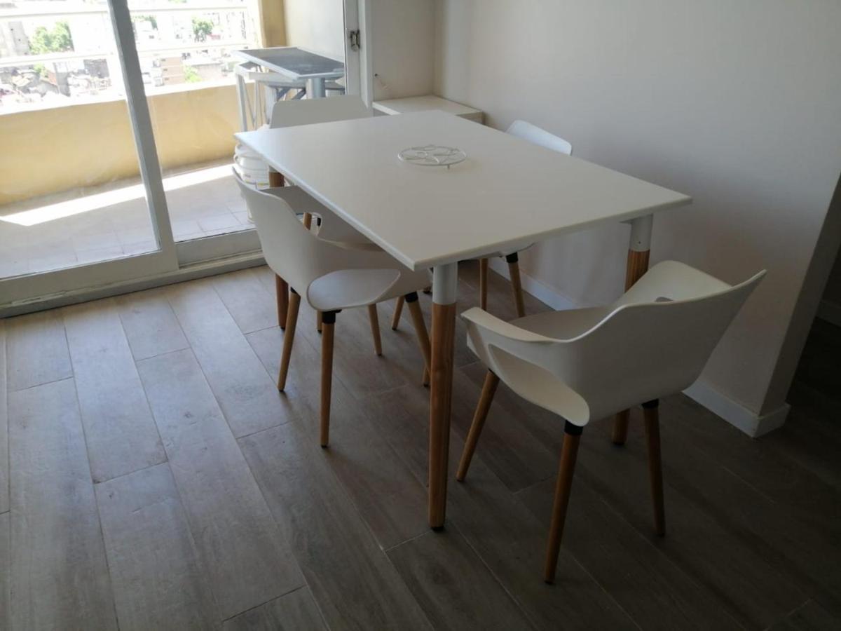 Petit Apartment En Avenida Belgrano Buenos Aires Eksteriør billede