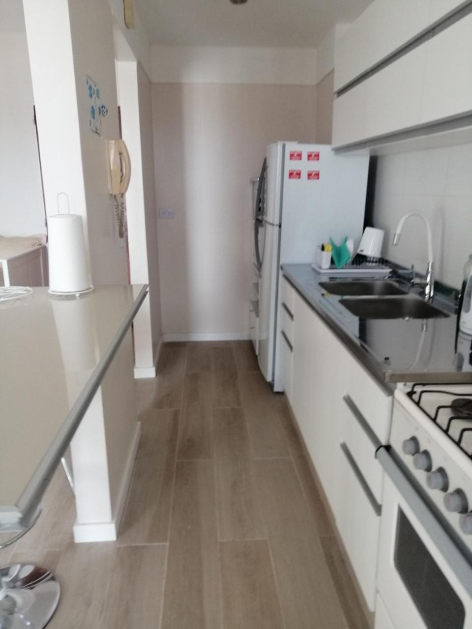 Petit Apartment En Avenida Belgrano Buenos Aires Eksteriør billede
